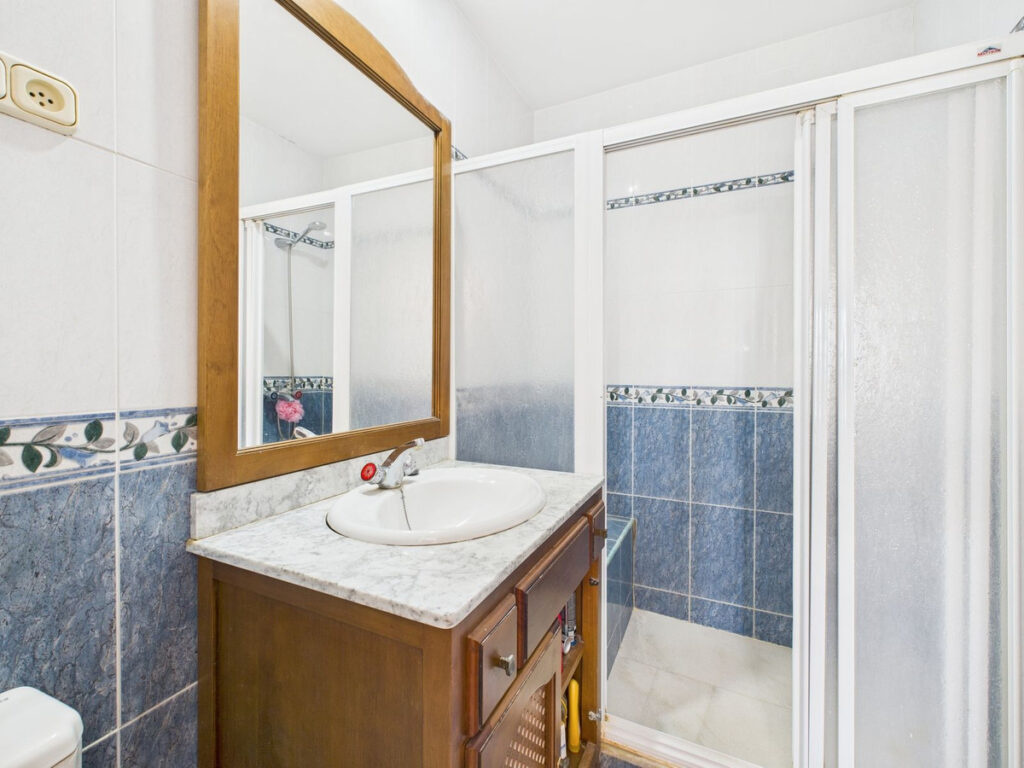 24 613bbc26f32d7013d348ef202dd30a43 064618