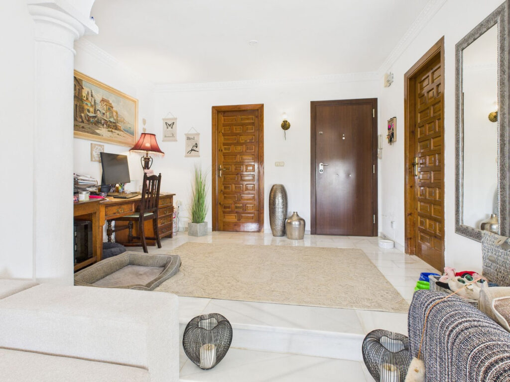 27 f6e8bc237ba13ac4c268badec6354f3d 064622